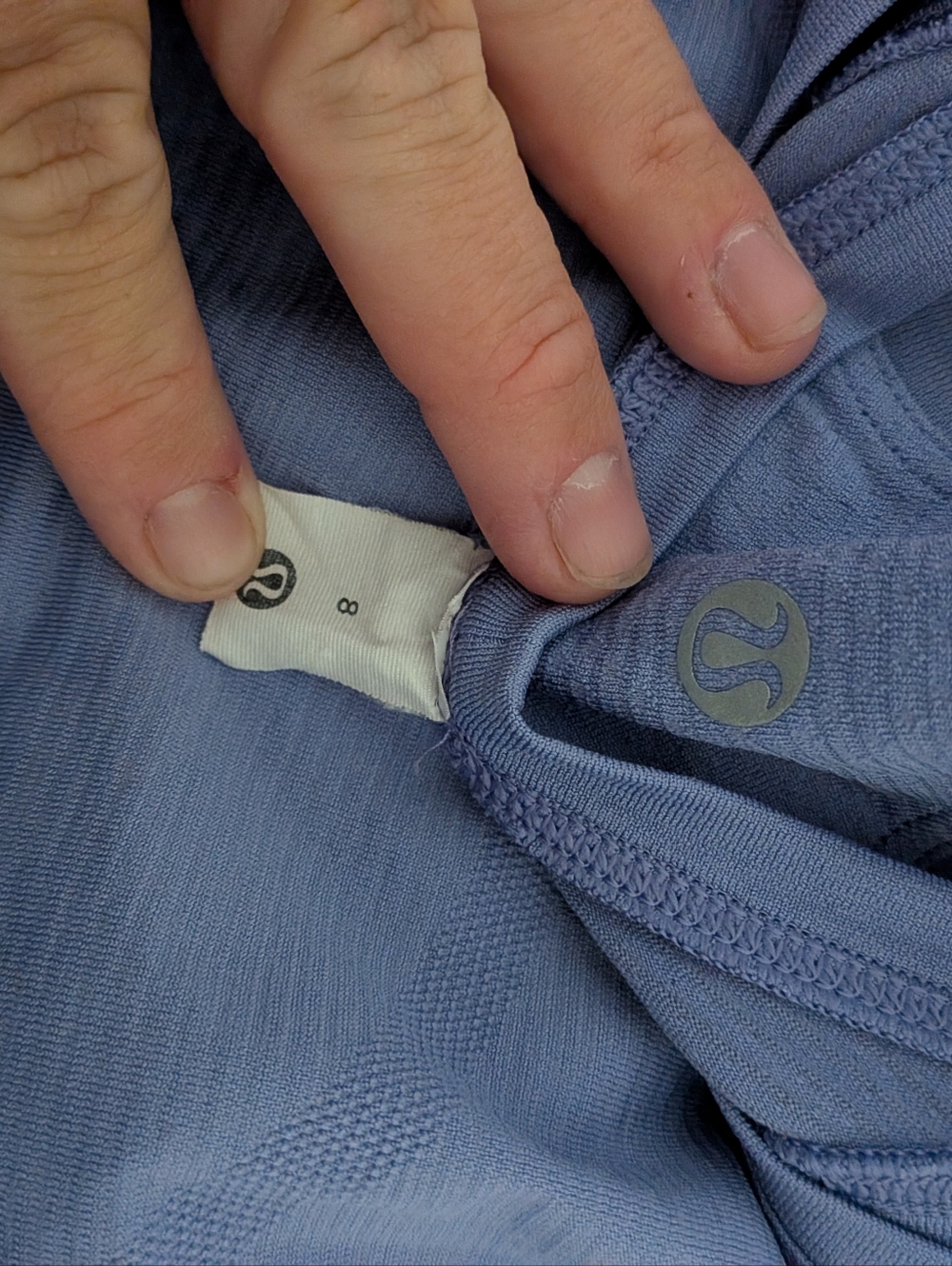 Lululemon Swiftly Tech Racerback 2.0 - Picture 3 of 3